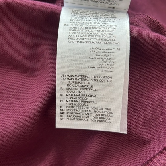 NWT Adidas Holiday Graphic 100% Cotton Cropped Long Sleeve Tee - Picture 9 of 9